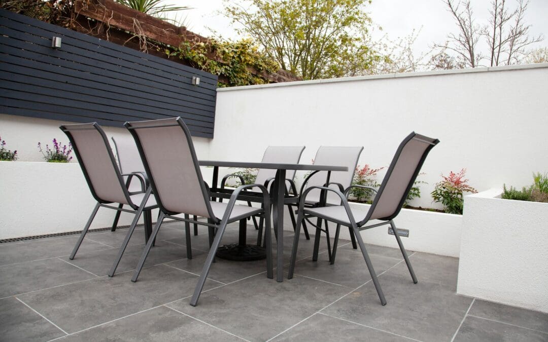 How to Remove Oil Stains from Pavers (Driveways, Patios & Outdoor Kitchens)